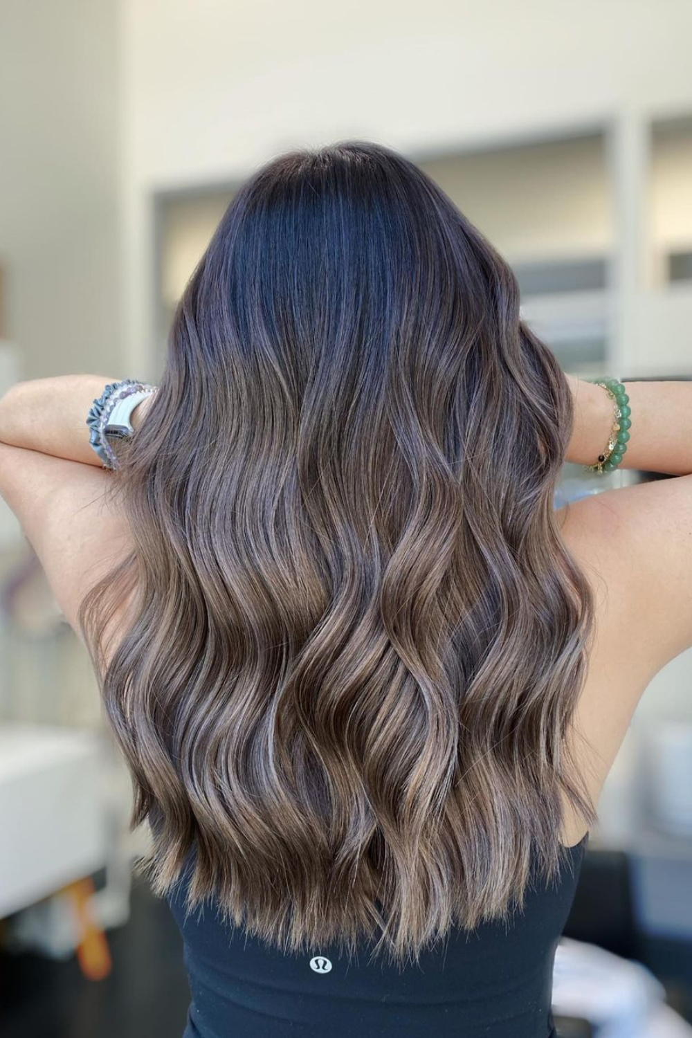 Brushing wavy tout savoir pour bien le réaliser (+ 9 idées)