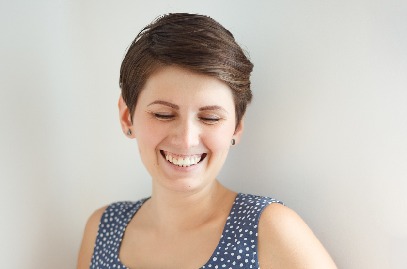 Coiffé Décoiffé Femme Cheveux Courts