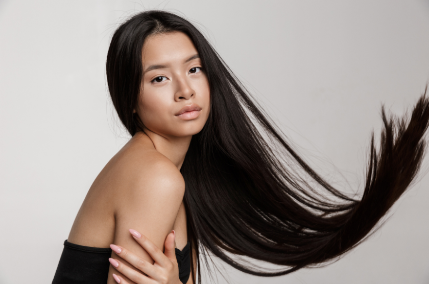 6 astuces pour foncer ses cheveux